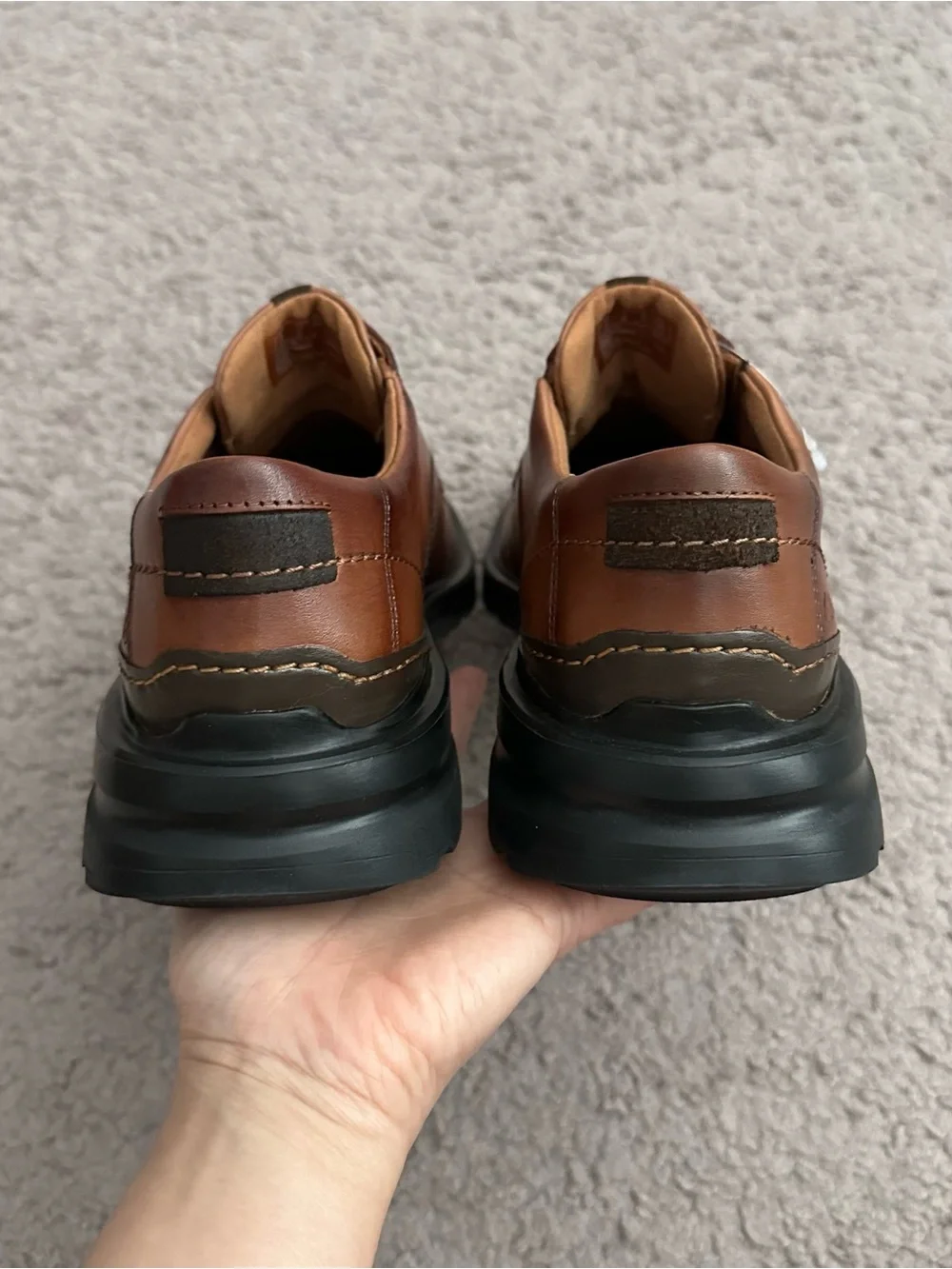 Clarks Gessler Lace-Up Derby Dark tan Leather Mens 9